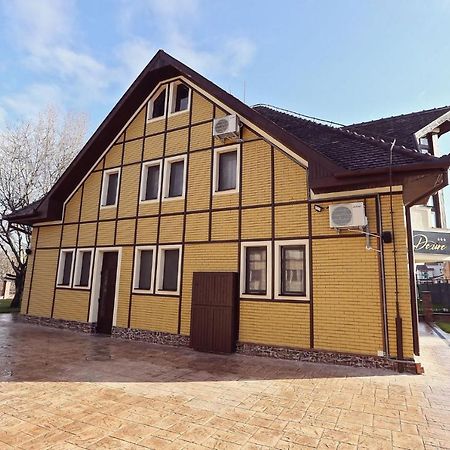 Dezire Guesthouse Băile 1. Mai Eksteriør bilde