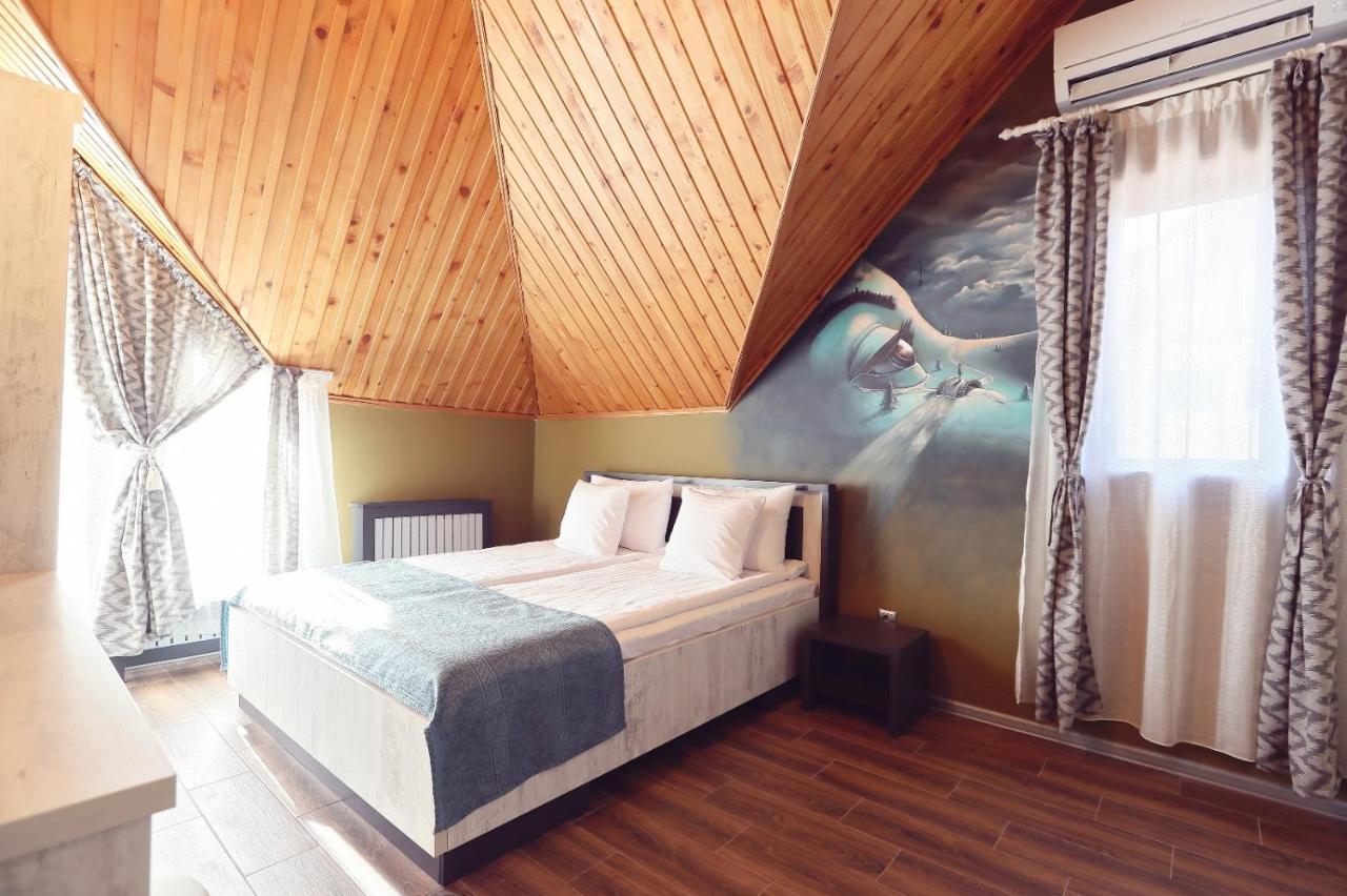 Dezire Guesthouse Băile 1. Mai Eksteriør bilde