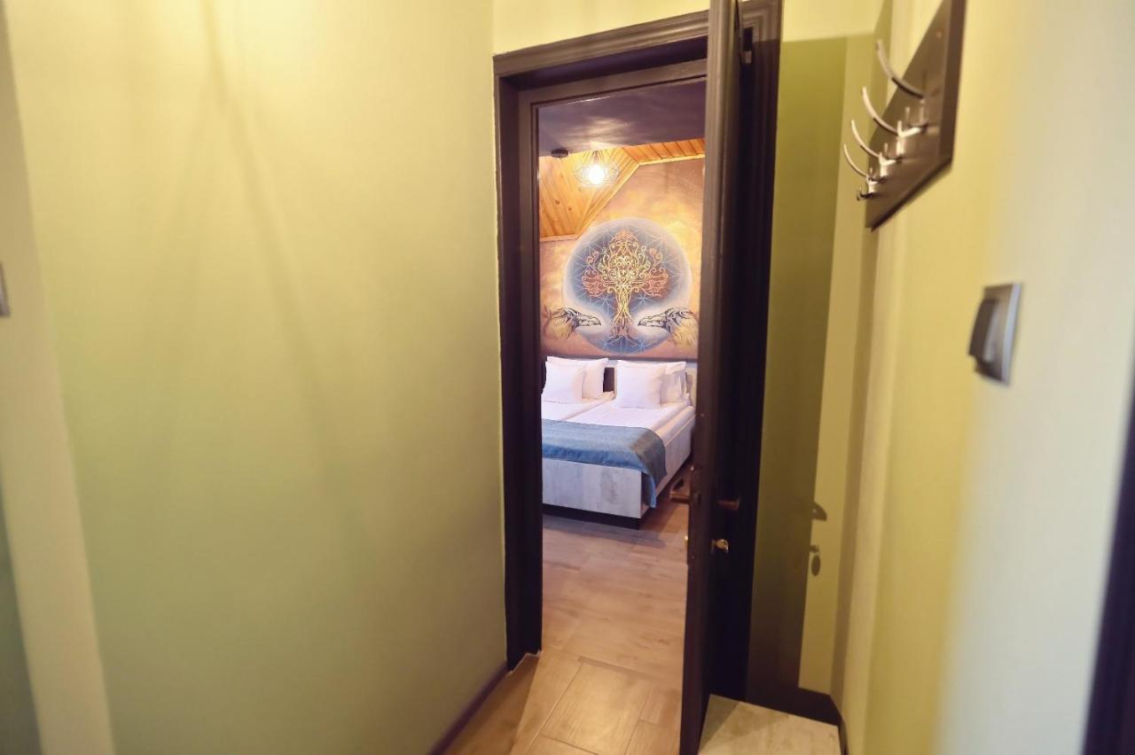 Dezire Guesthouse Băile 1. Mai Eksteriør bilde
