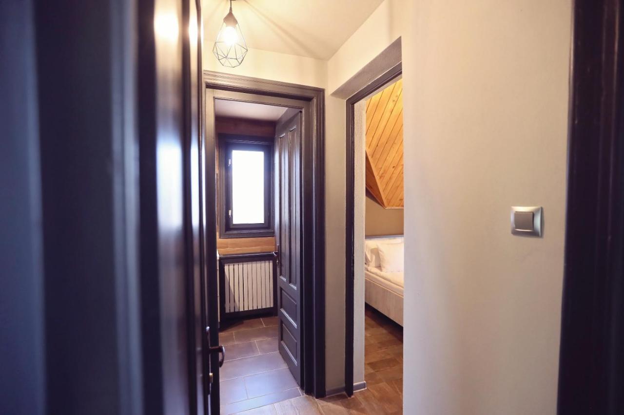 Dezire Guesthouse Băile 1. Mai Eksteriør bilde